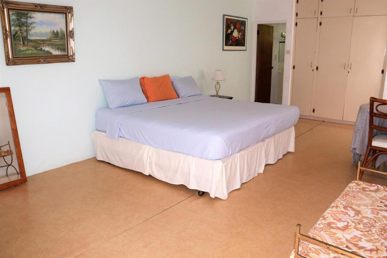 Ocean View Apartments Bridgetown Eksteriør billede