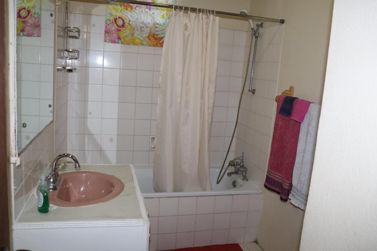 Ocean View Apartments Bridgetown Eksteriør billede